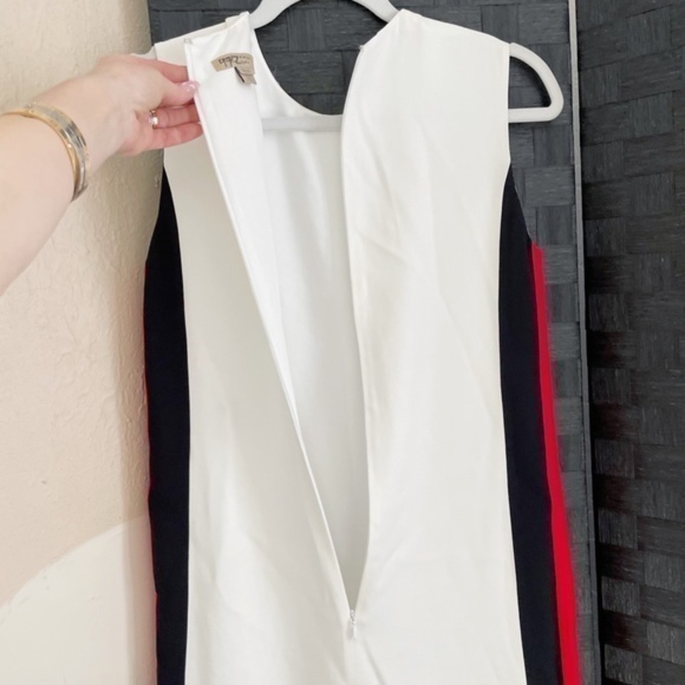 BURBERRY Collectors Runway White Stripe Midi Dress - Picture 9 of 16